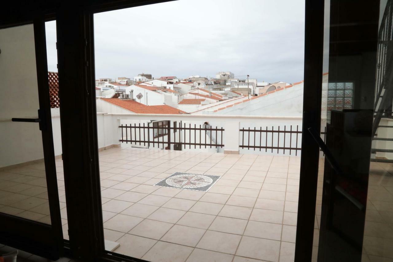 Luxury Apt Apartment Calasetta Luaran gambar