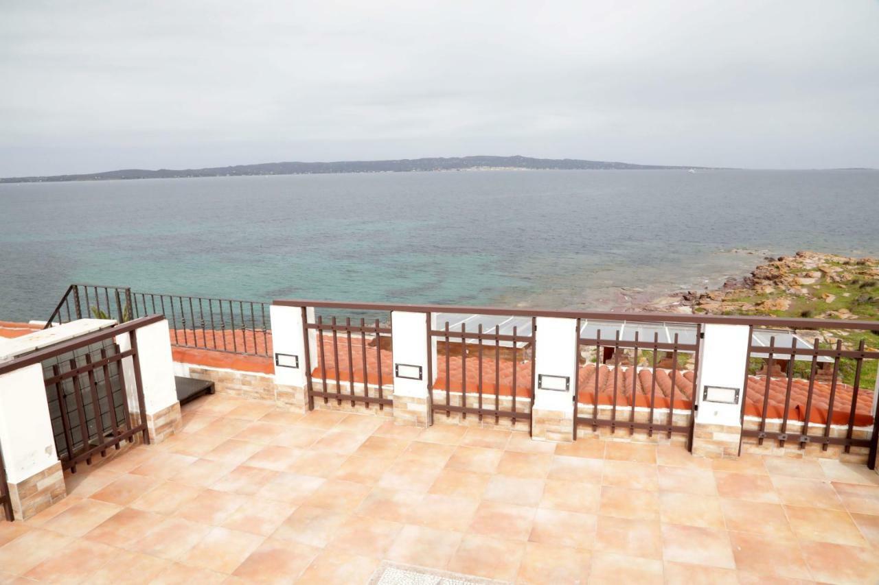 Luxury Apt Apartment Calasetta Luaran gambar